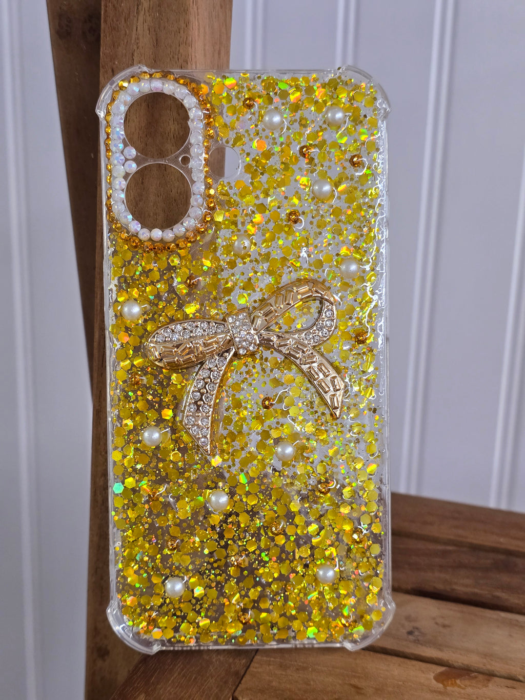 Handmade Bling Phone Case – Glitter & Rhinestone Design